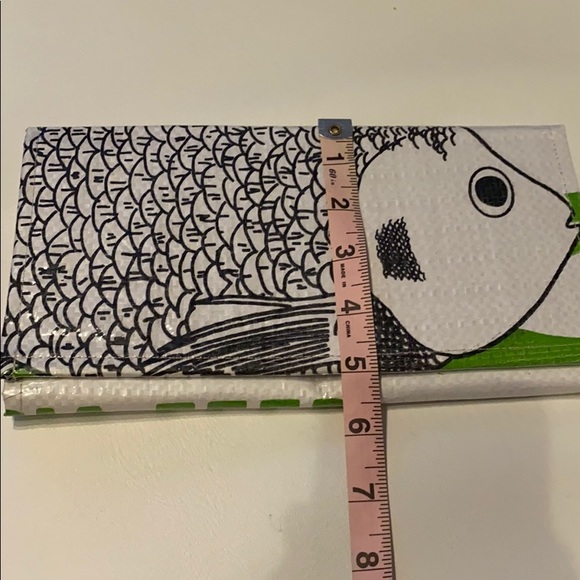 Torrain Vegan Recycled Clutch Wallet - Picture 8 of 8